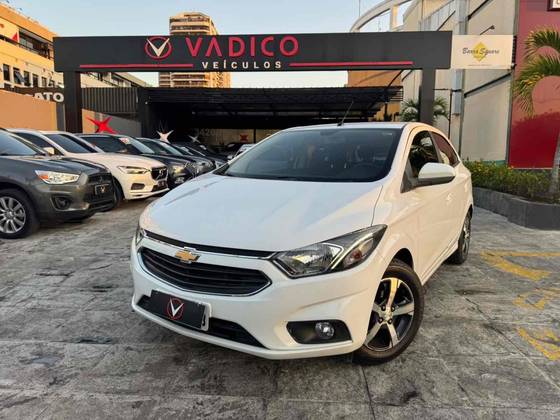 CHEVROLET ONIX 1.4 MPFI LTZ 8V FLEX 4P AUTOMÁTICO CHEVROLET ONIX 1.4 MPFI LTZ 8V FLEX 4P AUTOMÁTICO